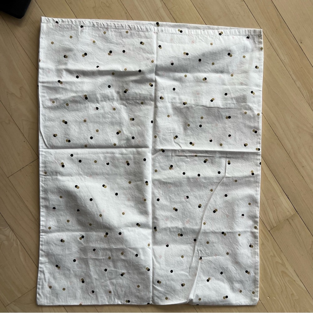 Kate Spade Pillowcase - Picture 2 of 5